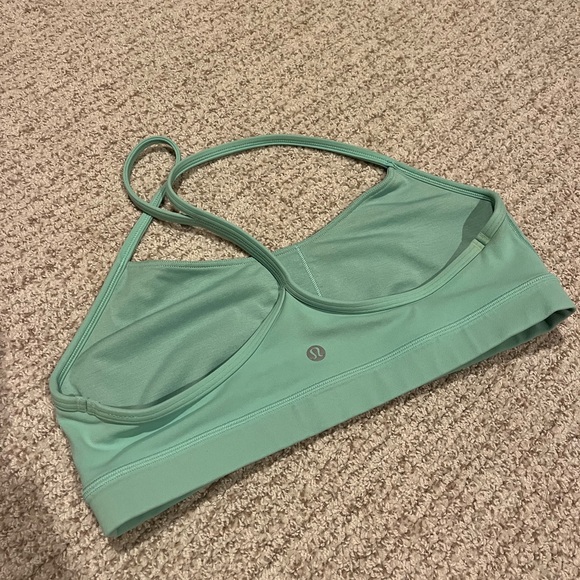 Lululemon power y bra, light teal, size 10 - Picture 2 of 3